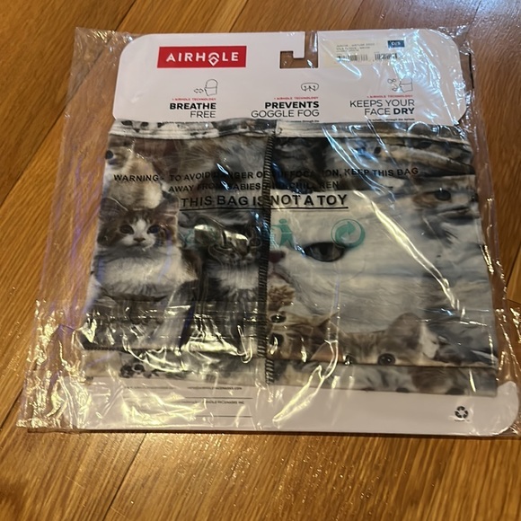 Airhole Juniors Ergo Milk Fleece Airtube Neck Gaiter Meow 2022-2023 - Picture 3 of 8